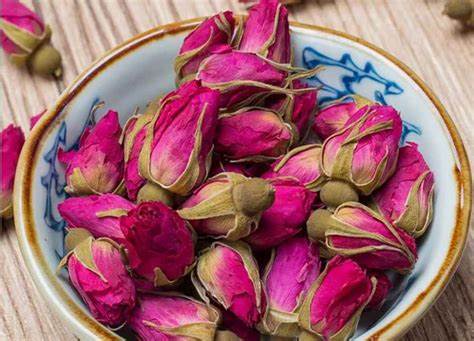 غنچه گل محمدی اعلا با عطر مسحور کننده